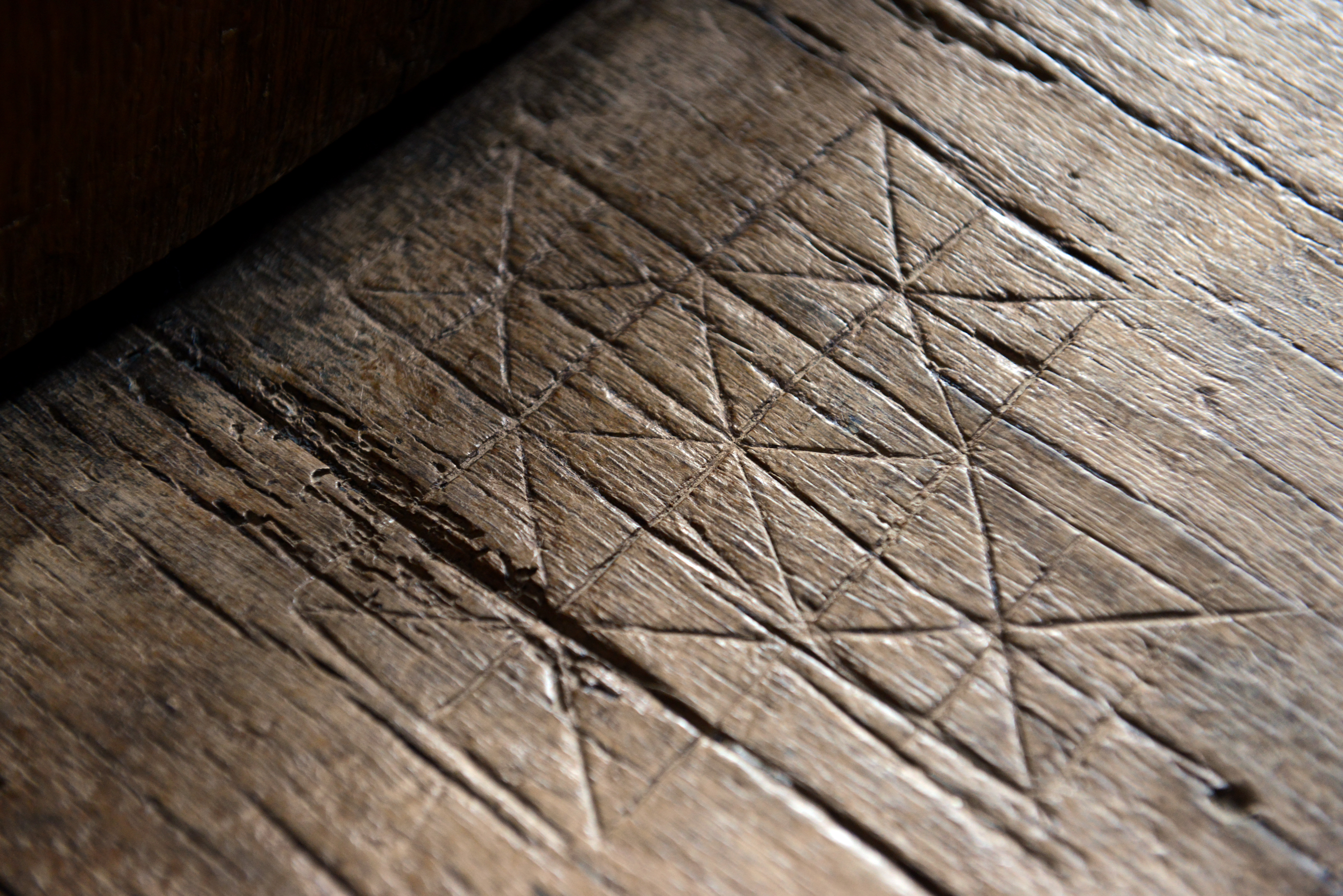 graffiti_in_the_chancel