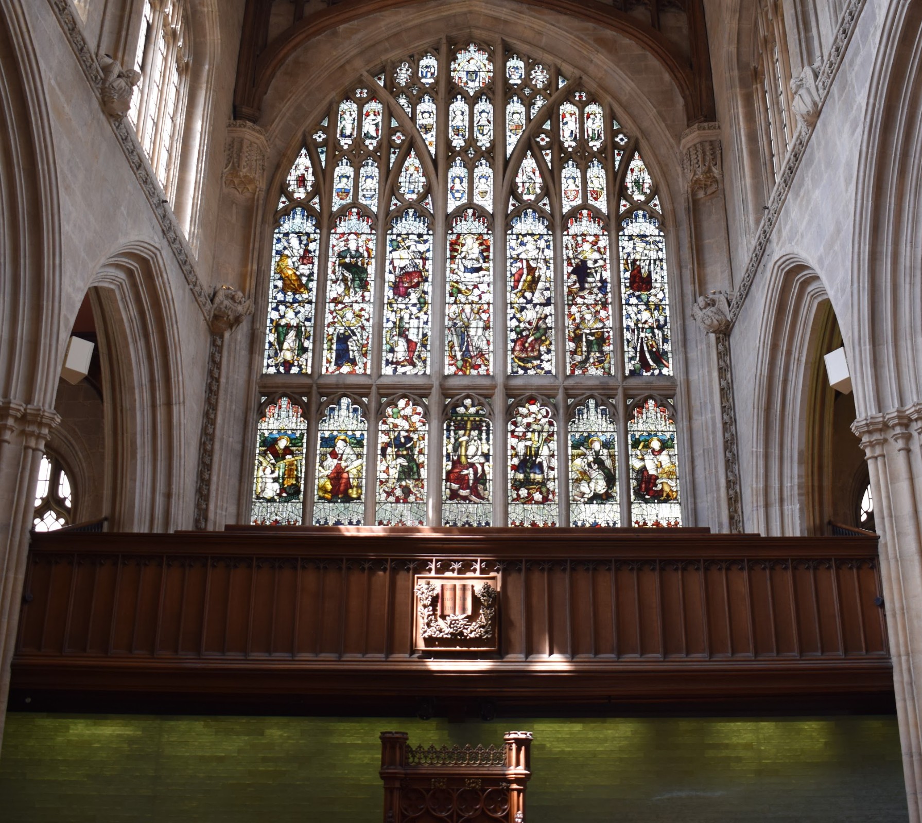 oxford_crest_gallery_.jpg
